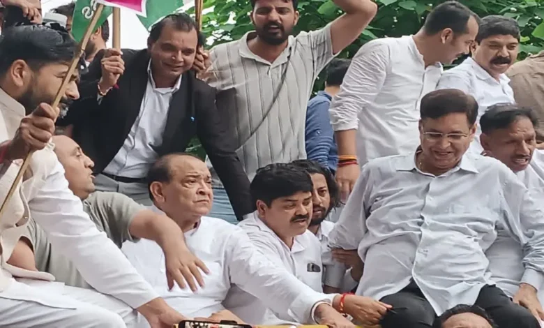 Congress protest over Haldwani Purification Controversy in Uttarakhand