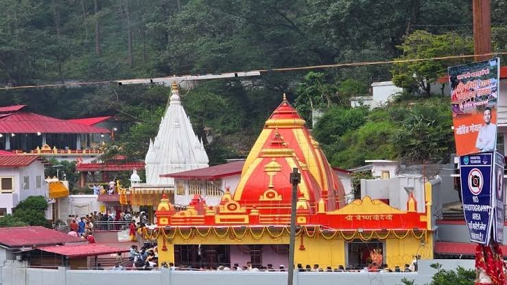 Devotees visiting Kainchi Dham temple in Uttarakhand amid preparations to regulate tourist numbers and improve parking facilities